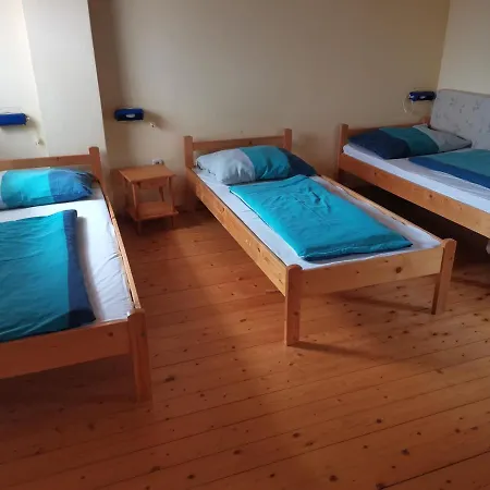 Apartman Anno 2000