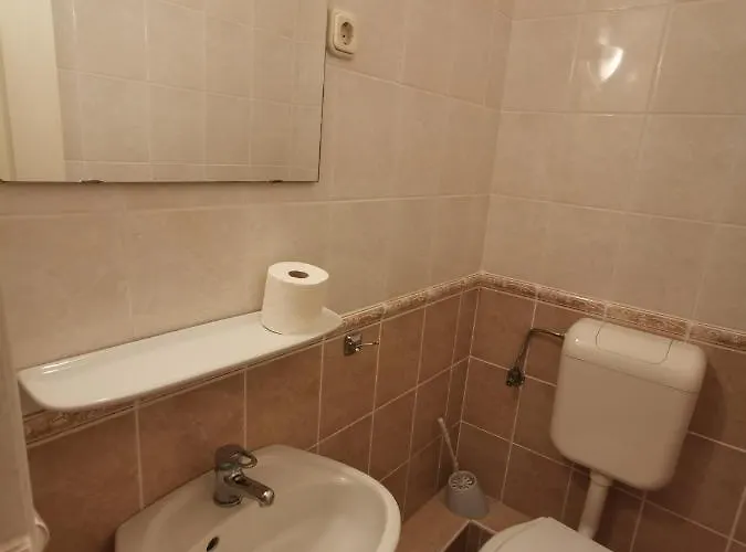 아파트 Anno 2000 발라톤엘