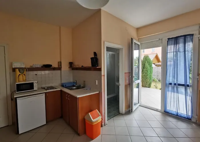 아파트 Anno 2000 발라톤엘