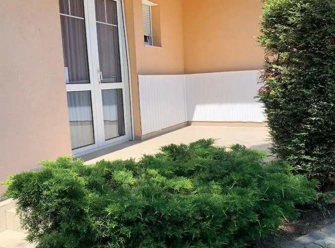 Anno 2000 아파트 발라톤엘